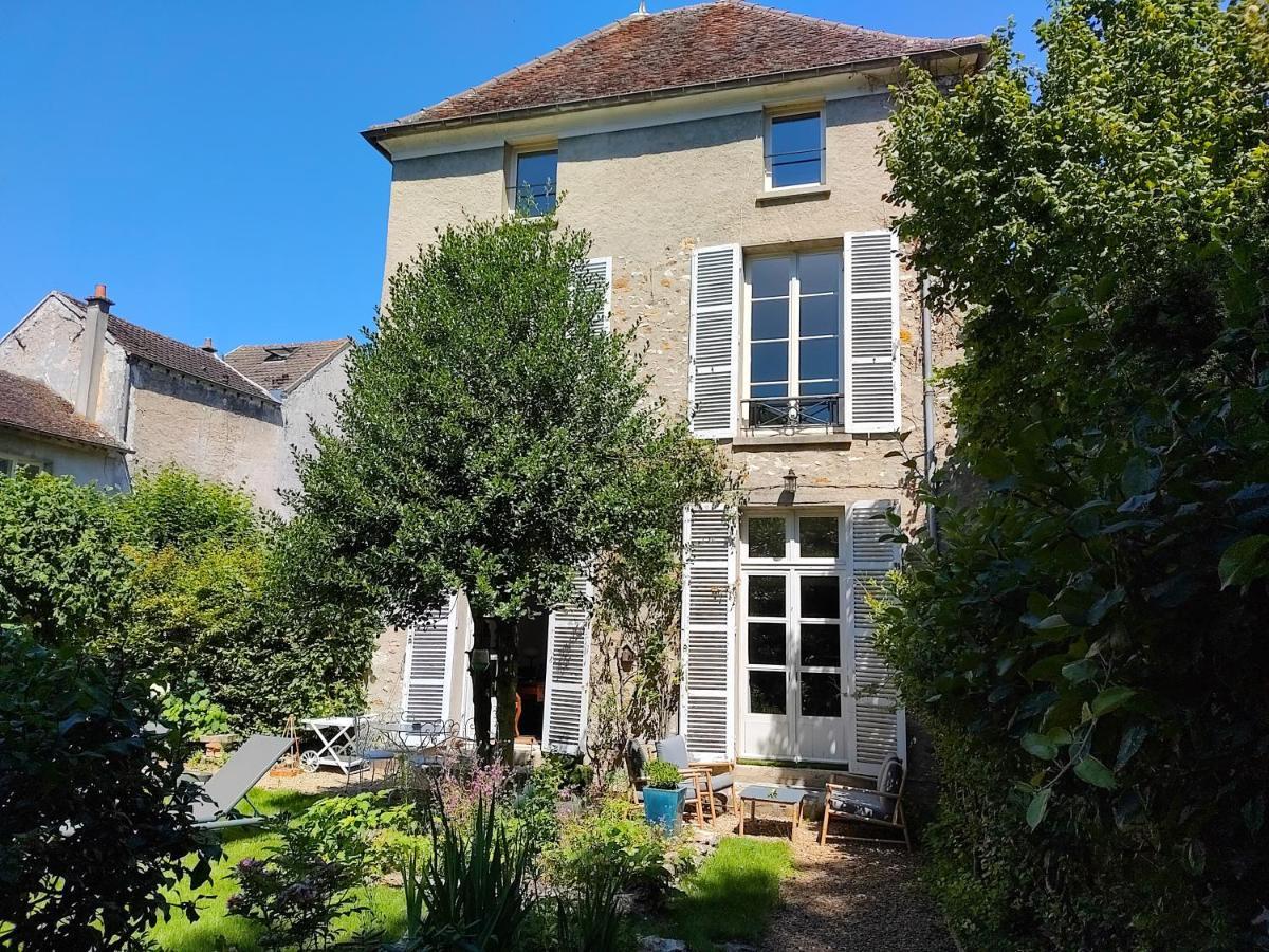 Le Grand Barrois Bed & Breakfast Crecy-la-Chapelle Екстериор снимка