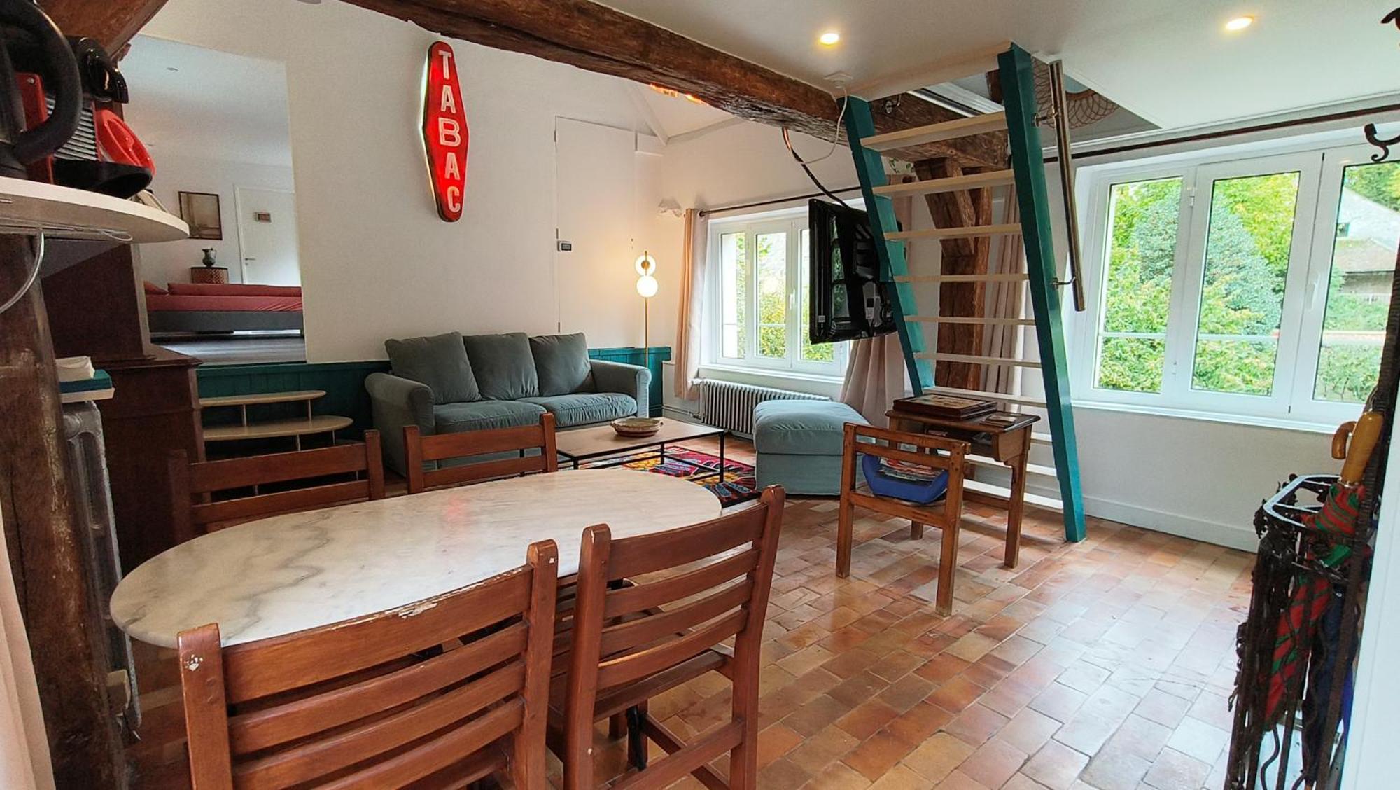 Le Grand Barrois Bed & Breakfast Crecy-la-Chapelle Екстериор снимка